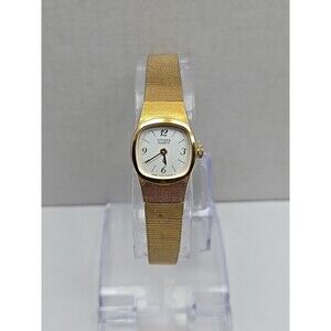 Womens Citizen Quartz Gold Toned Watch Classic Cushion New Battery Vintage Era